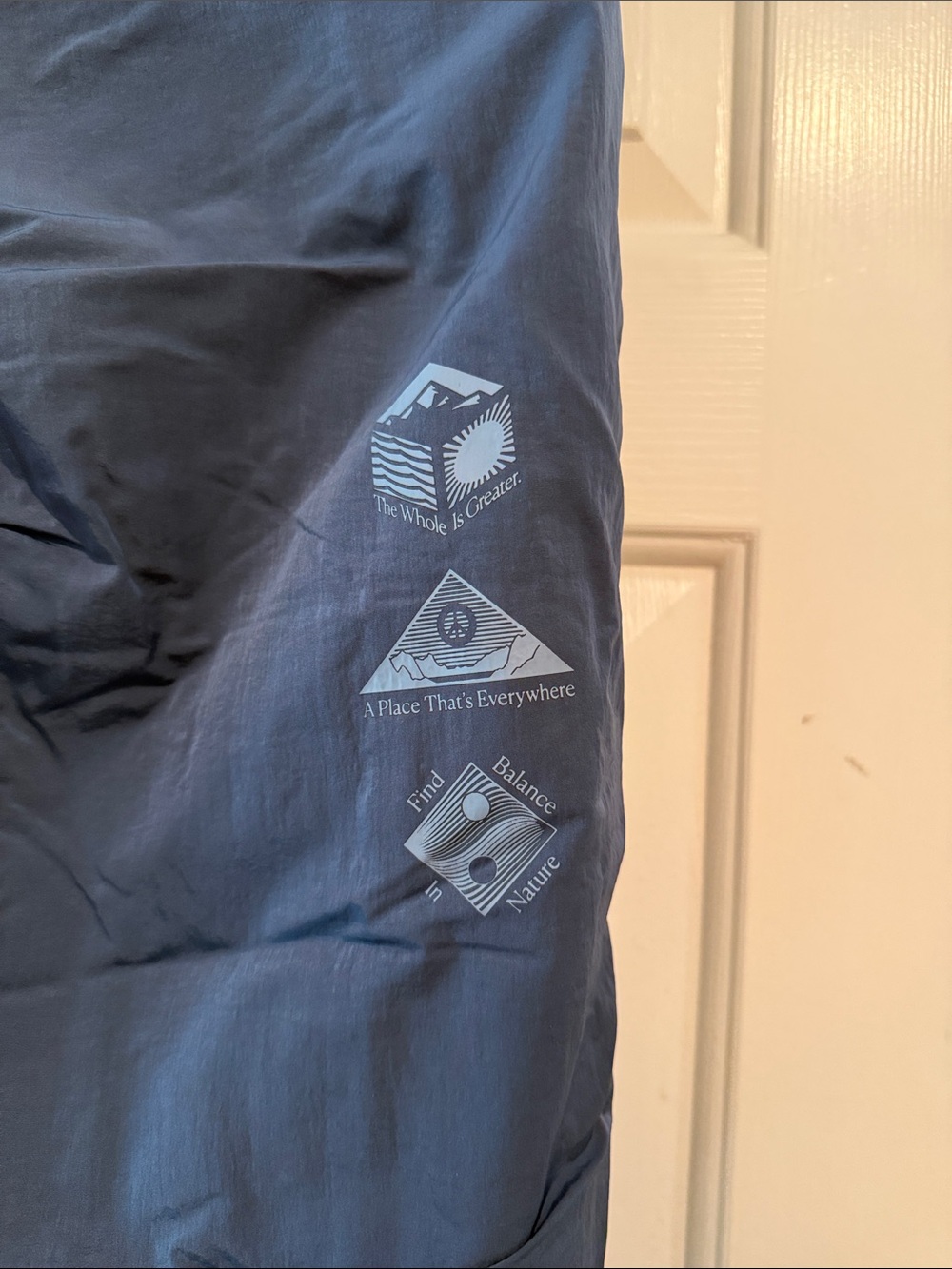 Mad Happy x Columbia Men’s Navy Outdoor Pants - Columbia small NWT - Picture 4 of 5
